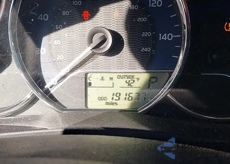 2016 Toyota Corolla Le z USA, uszkodzony, nr VIN 2T1BURHE2GC571670